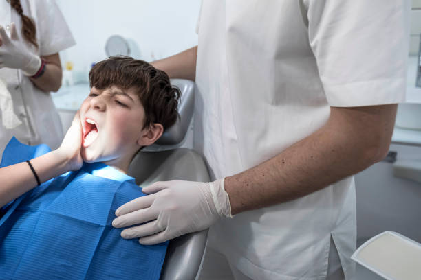 Best Emergency Broken Tooth Repair in Dollar Bay, MI